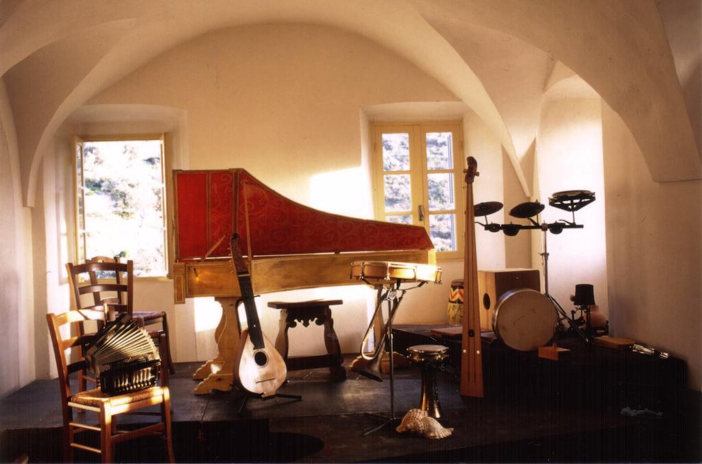 Casa Musicale Ξενοδοχείο Pigna Εξωτερικό φωτογραφία
